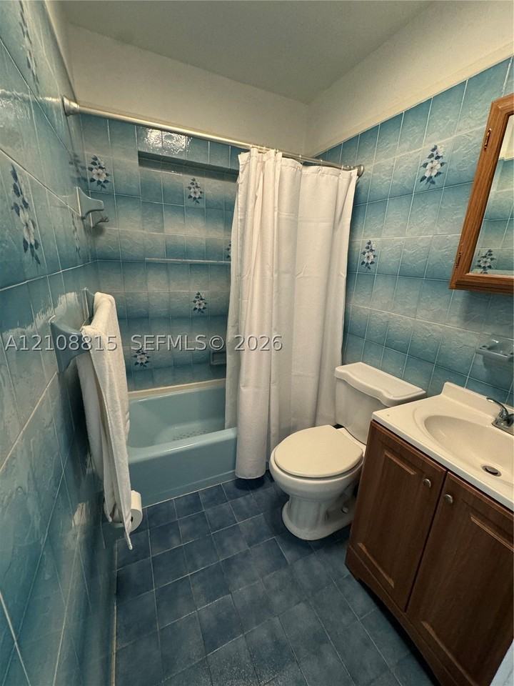 110 W 44th St #110 - Photo 7 of 9
