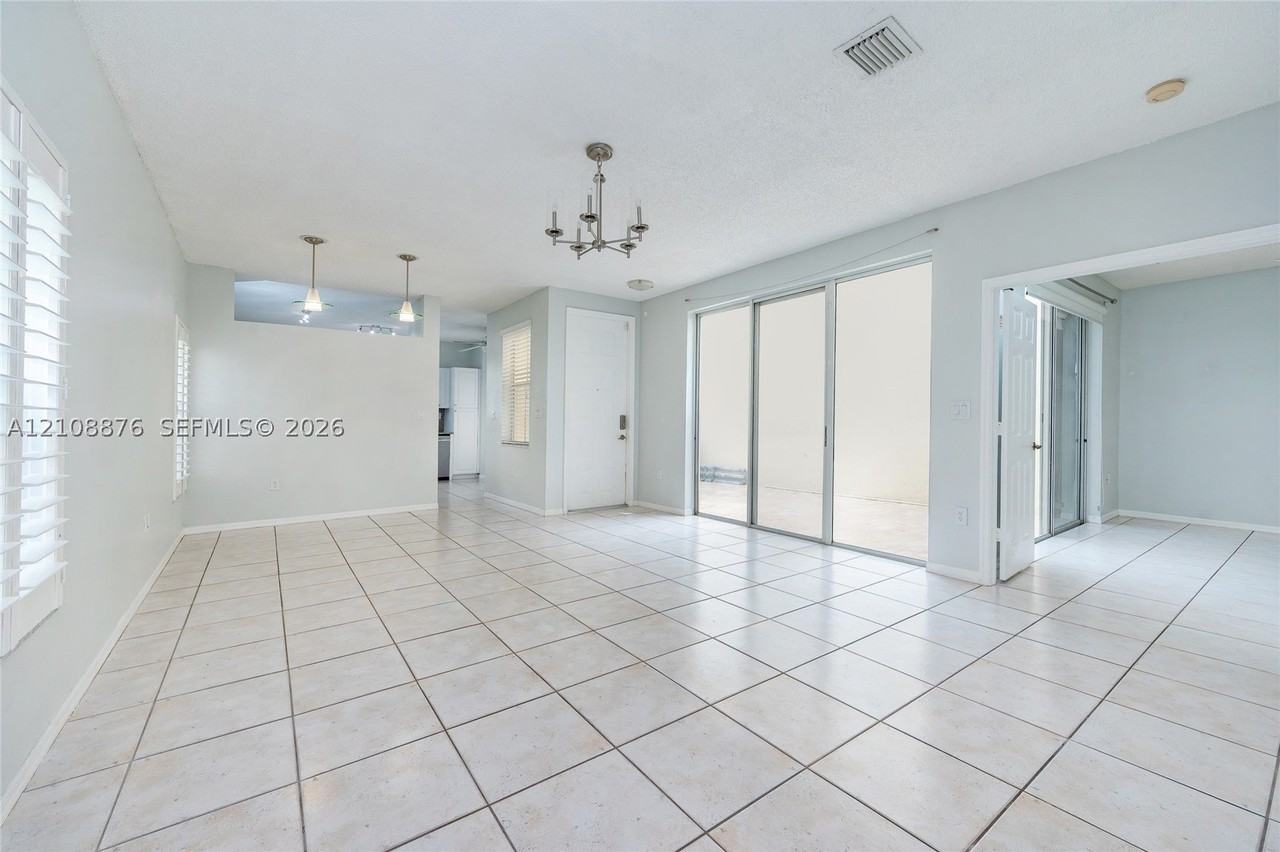 1571 Seagrape Way #1571 - Photo 5 of 28