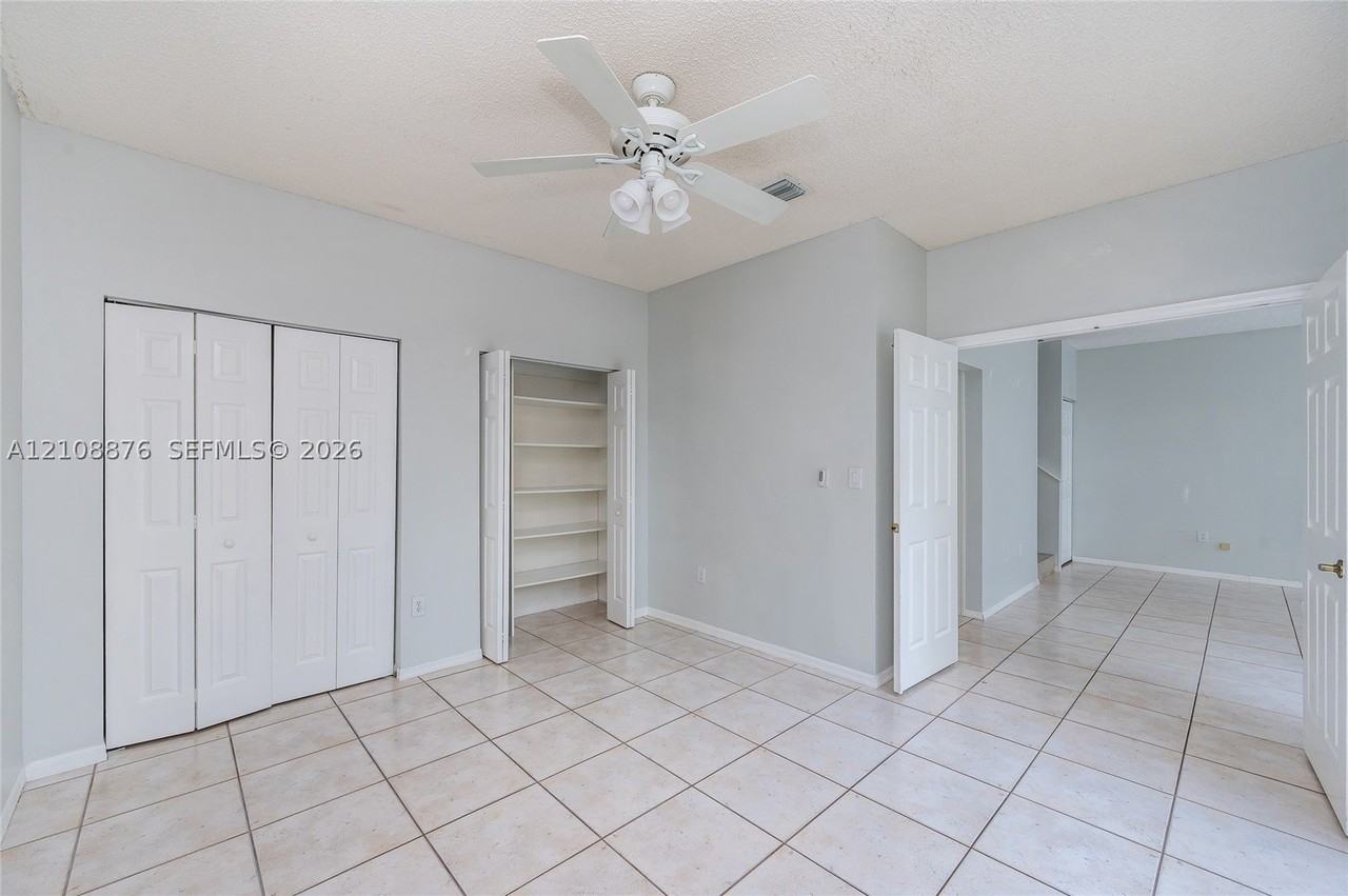 1571 Seagrape Way #1571 - Photo 7 of 28