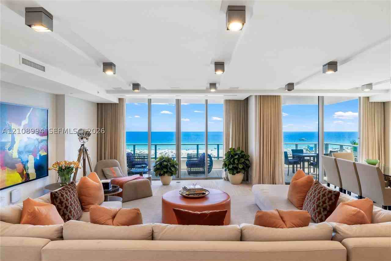125 Ocean Dr - Photo 4 of 32