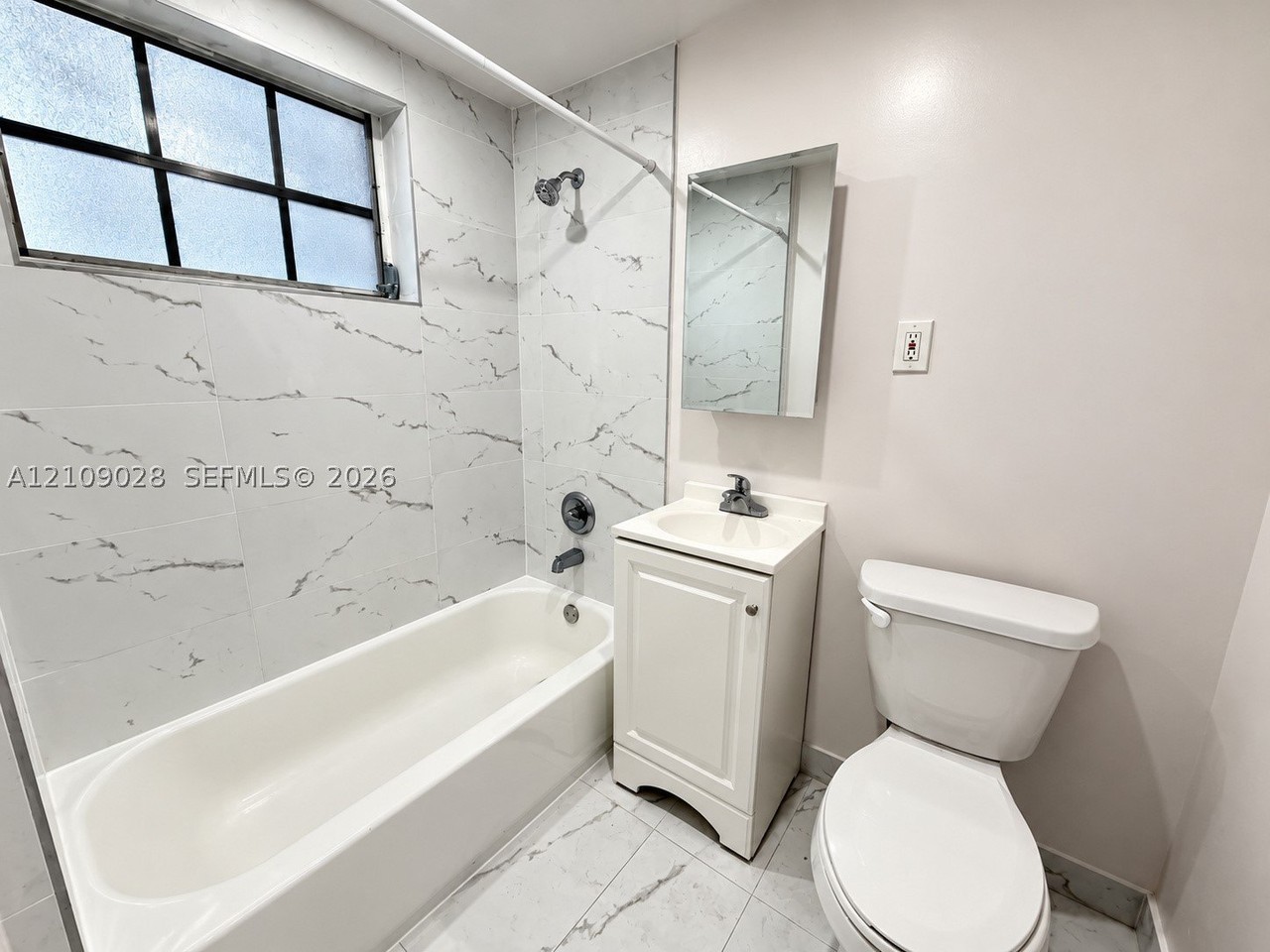 427 Anastasia Ave #8 - Photo 3 of 5