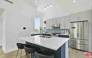 8267 Aria Dr - Photo 4 of 7