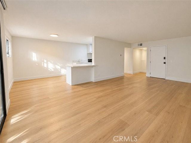 7300 Franklin Ave #355 - Photo 4 of 8