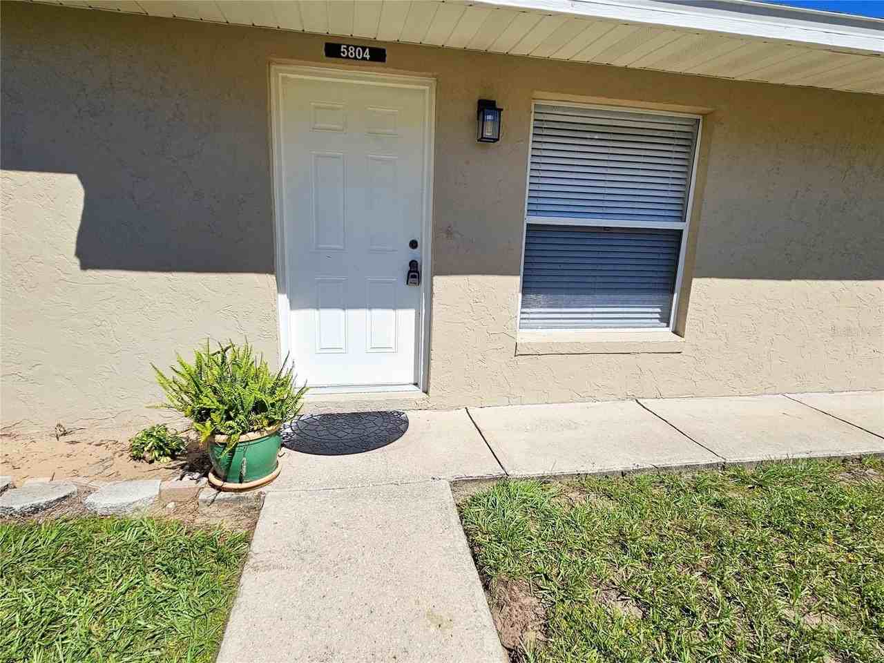 5804 Stokes Rd - Photo 3 of 21