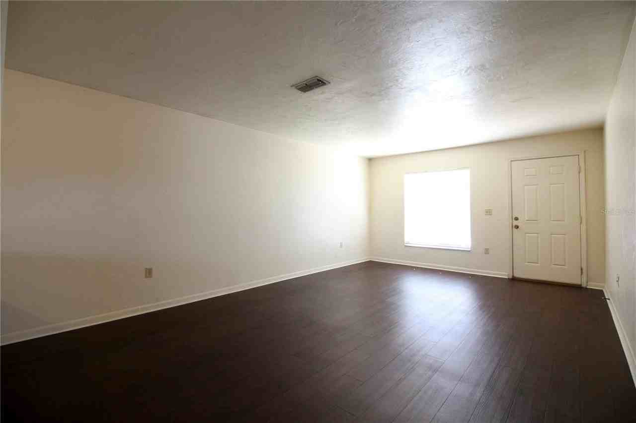 5804 Stokes Rd - Photo 5 of 21
