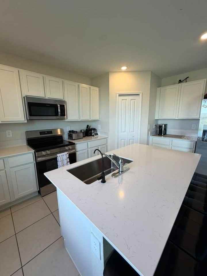 2739 Pioneer Trl - Photo 5 of 21