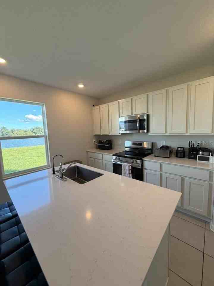 2739 Pioneer Trl - Photo 7 of 21