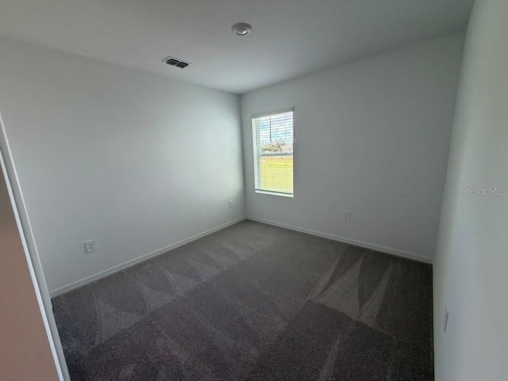 760 Hazelwood Ct - Photo 7 of 20