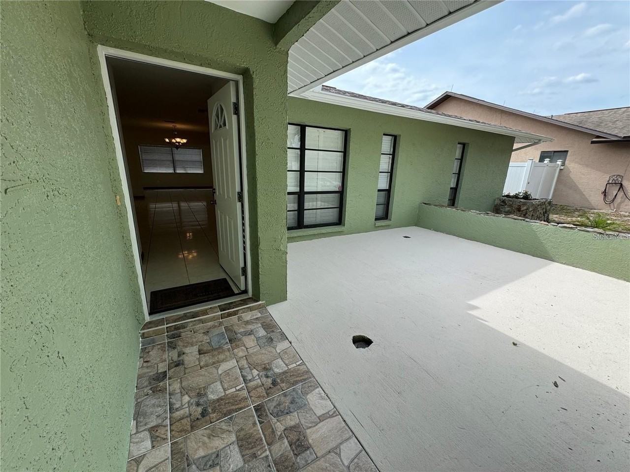 8725 Aruba Ln - Photo 3 of 31