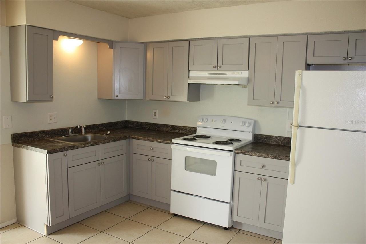 7951 W Fern Pl - Photo 2 of 11