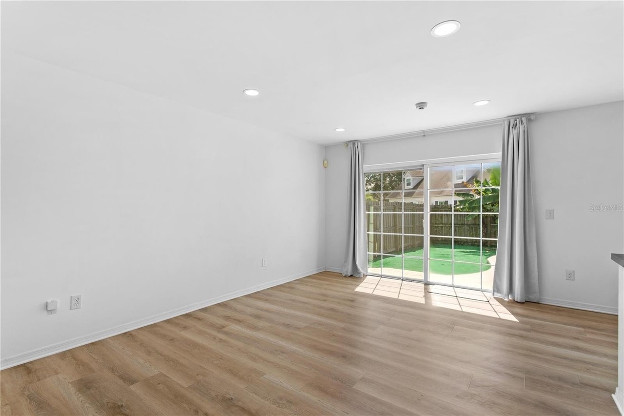 4906 W San Rafael St - Photo 6 of 32