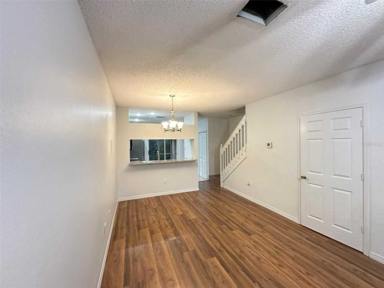 1317 Costa Mesa Dr - Photo 4 of 12
