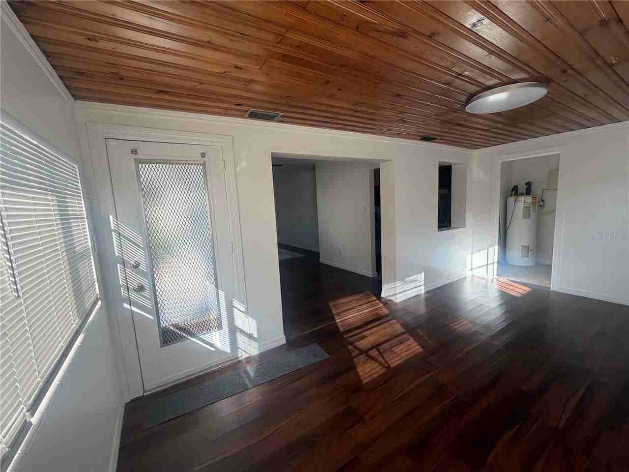 4017 W La Salle St - Photo 4 of 15