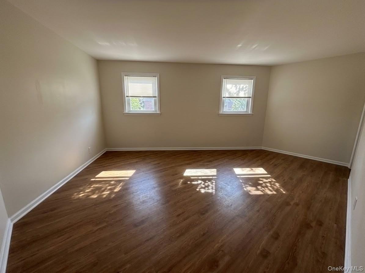 8536 256th St - Photo 4 of 12
