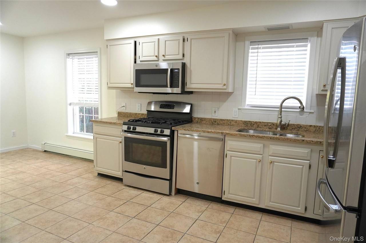 18 Briga Cir - Photo 4 of 21