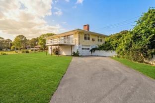 1 Oceanview Rd - Photo 1 of 1