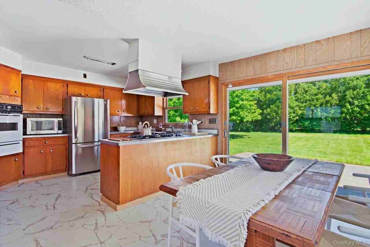 1 Oceanview Rd - Photo 7 of 15