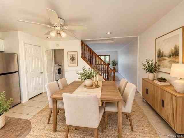 3084 Harding Ave - Photo 5 of 16