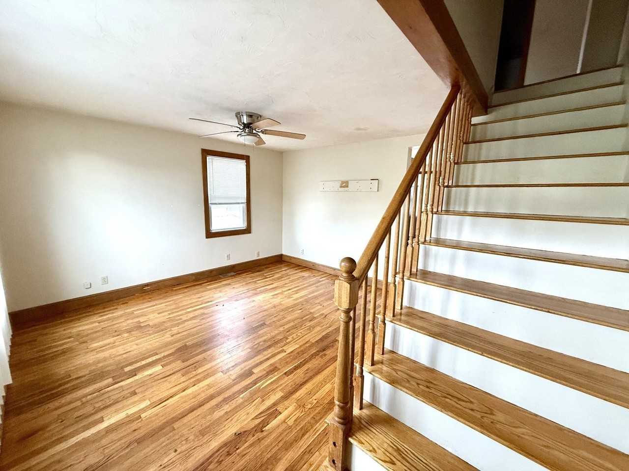 21 Bursley Rd #1 - Photo 4 of 14