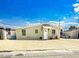 featured image of 1706 Compass Dr