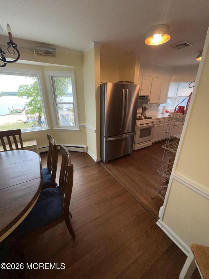 97 Metedeconk Rd - Photo 3 of 14
