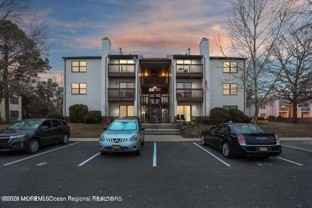 22 Whitemarsh Ct #1760 - Photo 1 of 1