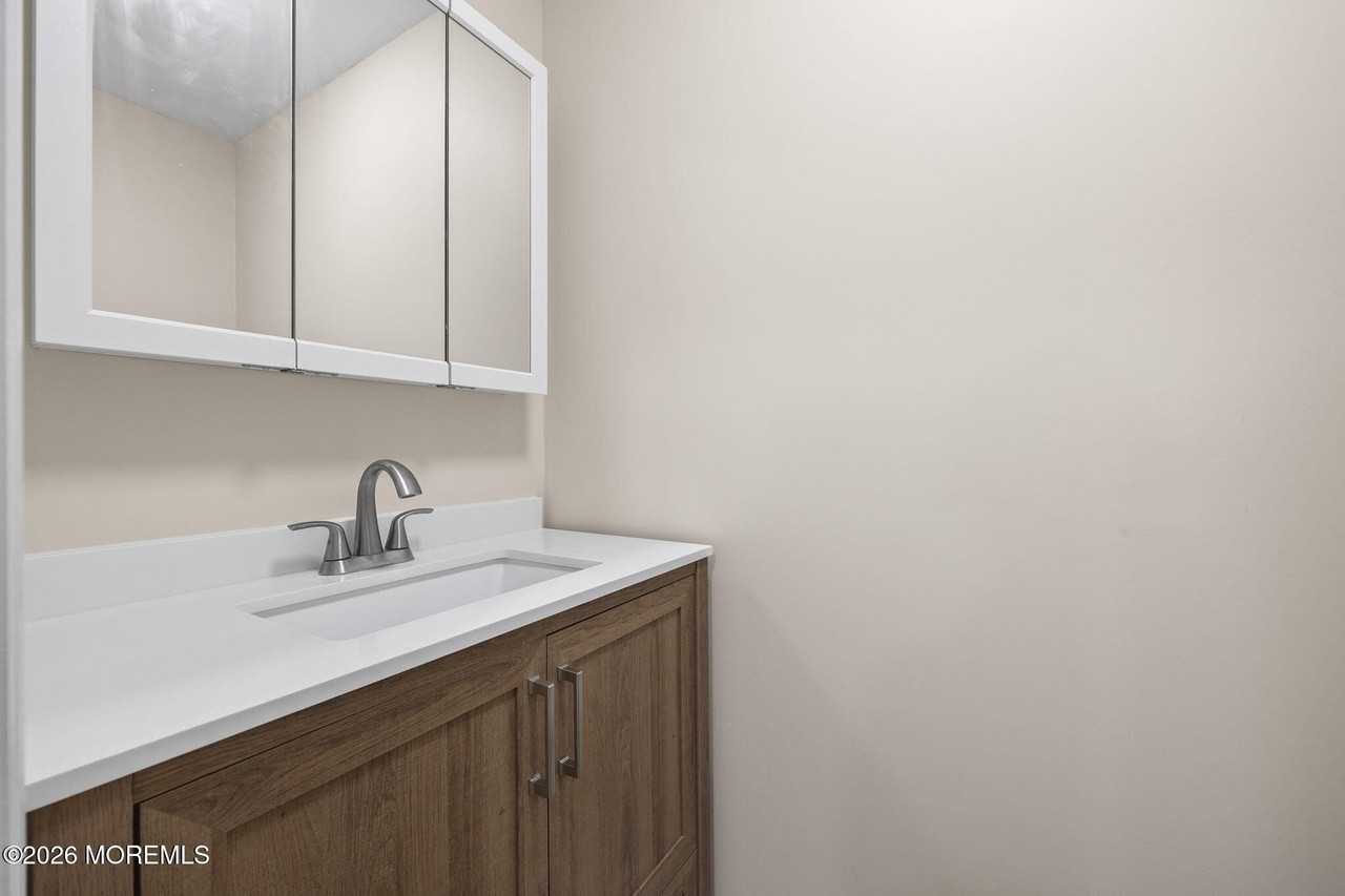 2 Briar Mills Dr #2 - Photo 3 of 14