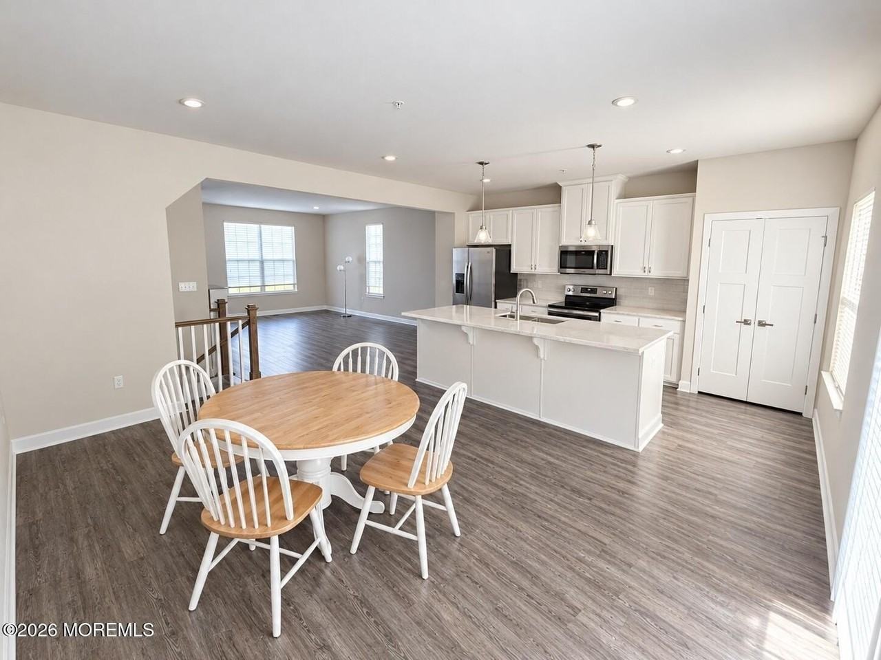 99 Anchor Way #299 - Photo 2 of 12
