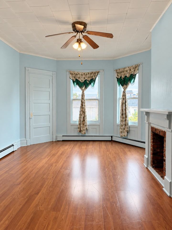 167 Pearl Street #2 - Photo 2 of 8