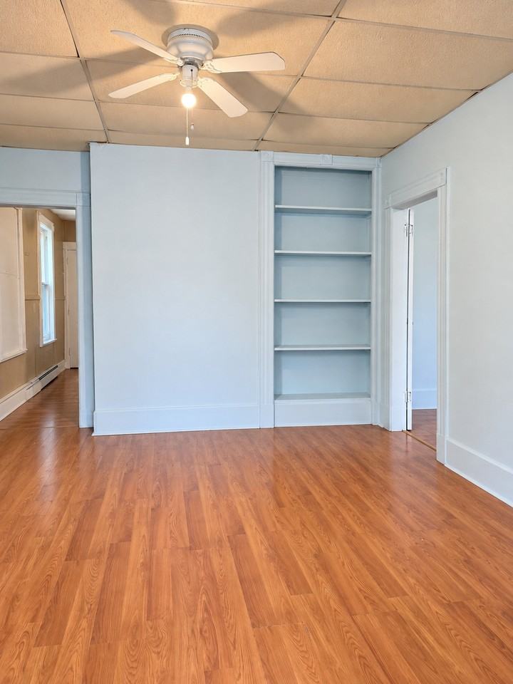 167 Pearl Street #2 - Photo 3 of 8