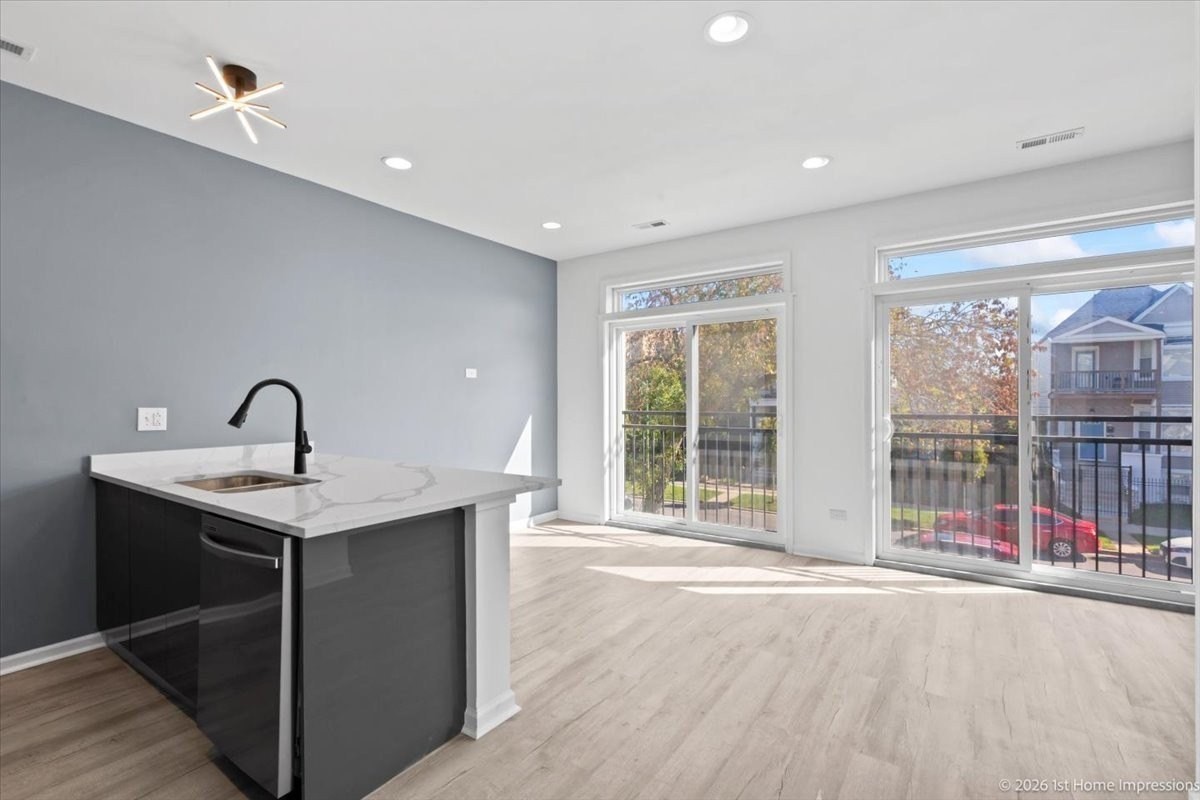 6346 S Evans Ave #2 - Photo 3 of 10