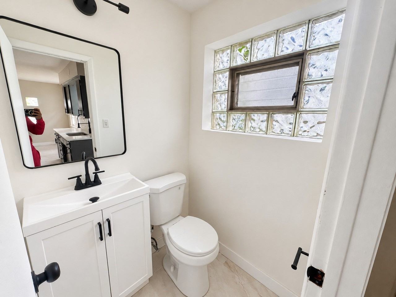15109 Irving Ave - Photo 7 of 19
