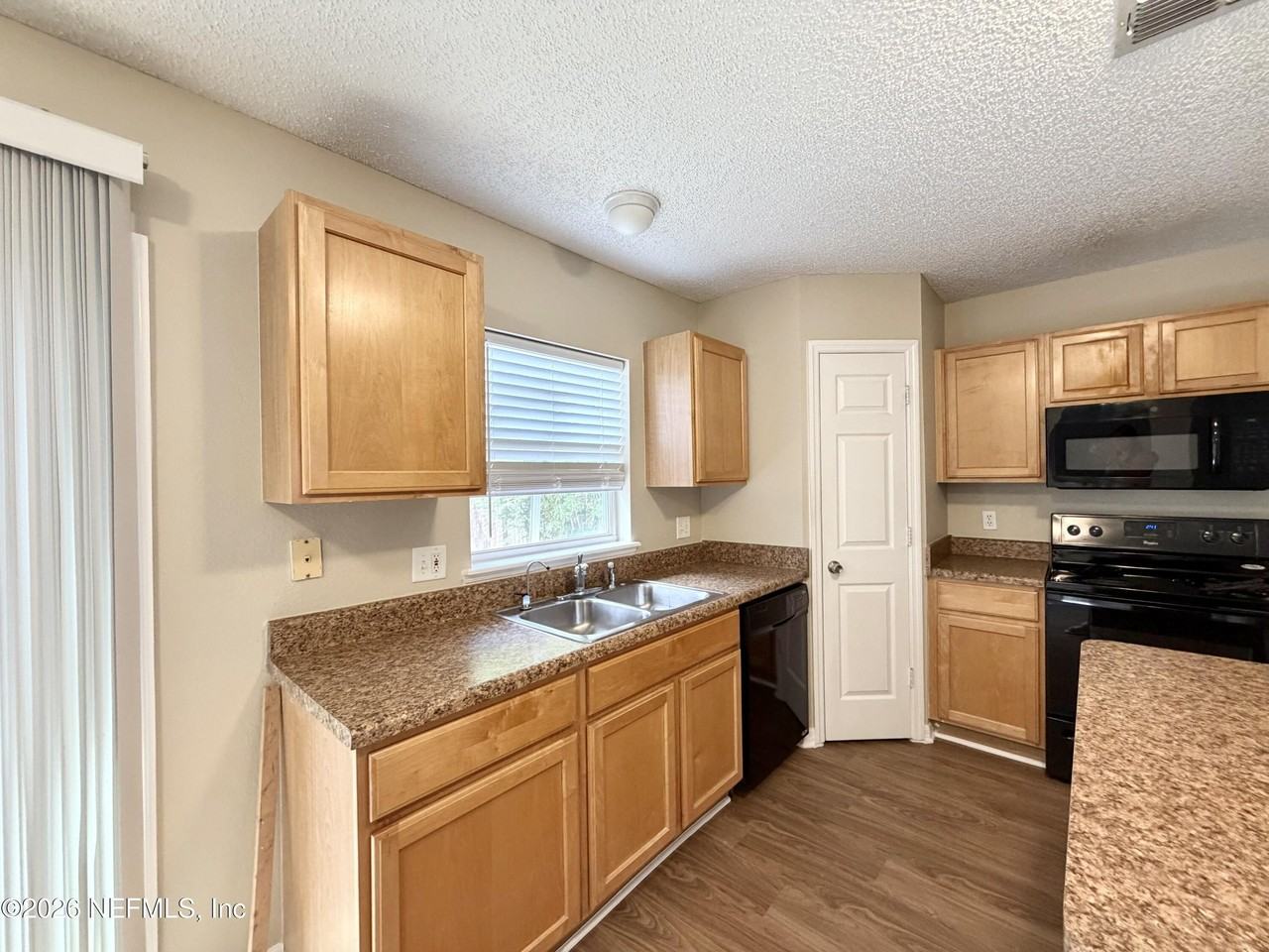 2614 Sunrise Ridge Ln - Photo 5 of 31