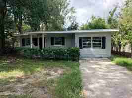 featured image of 744 Mackinaw St