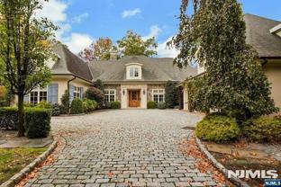 74 Roberts Rd - Photo 1 of 1