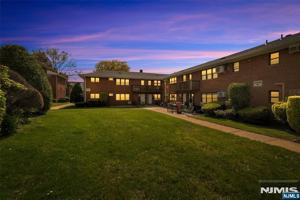 featured image of 186 Terhune Ave #C20
