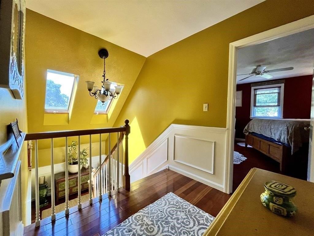 25 Pine St - Photo 6 of 18