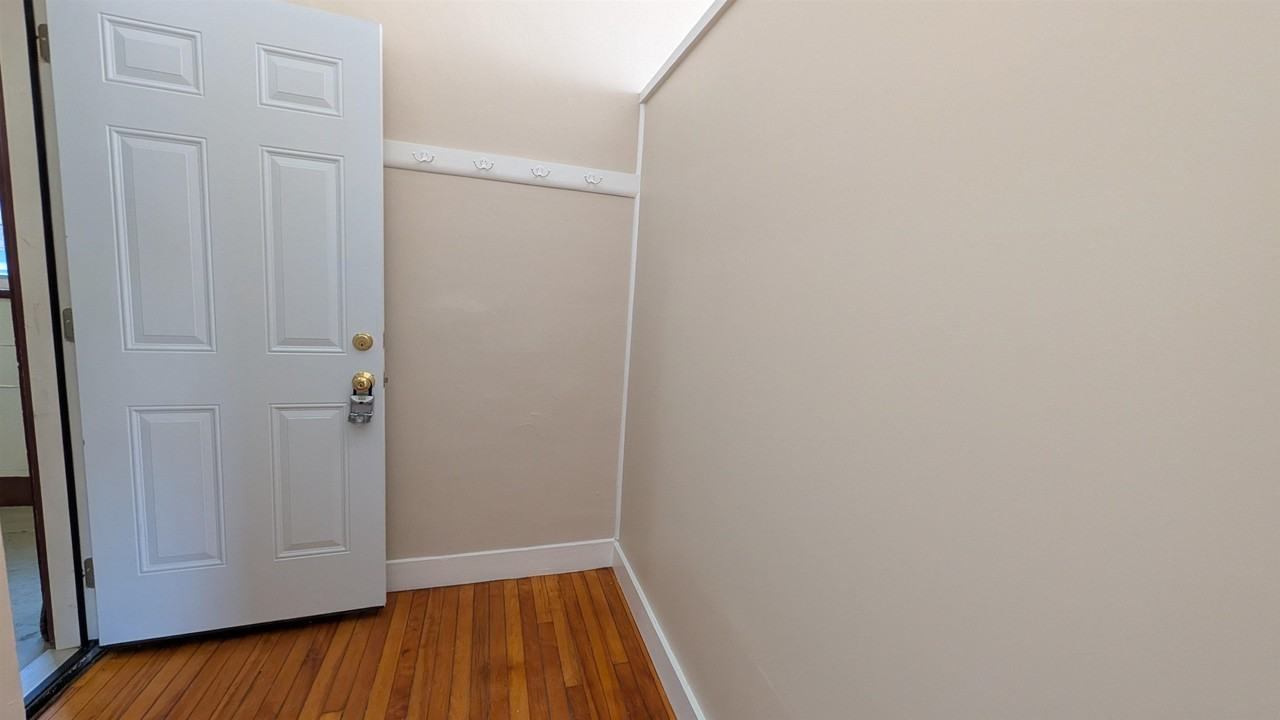 145 Main St #3 - Photo 4 of 30