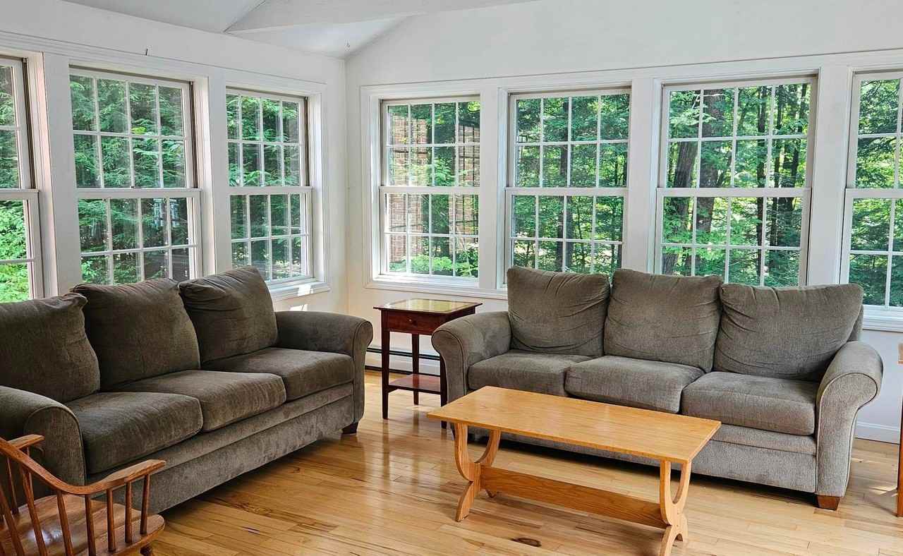 25 James Ln - Photo 7 of 11