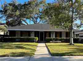 featured image of 10121 Florence Ct