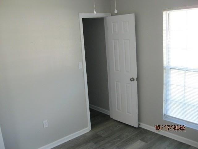 217 Foxbriar Ct - Photo 7 of 12