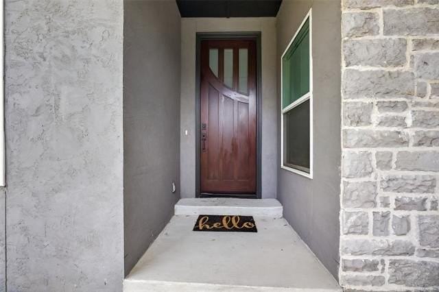 3311 Harbour Town Pl - Photo 2 of 50