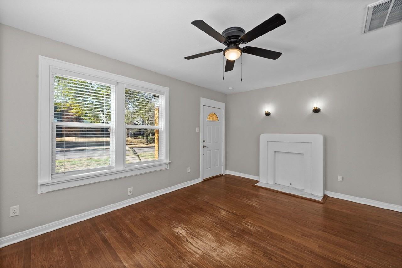 3770 W 6th St - Photo 4 of 15