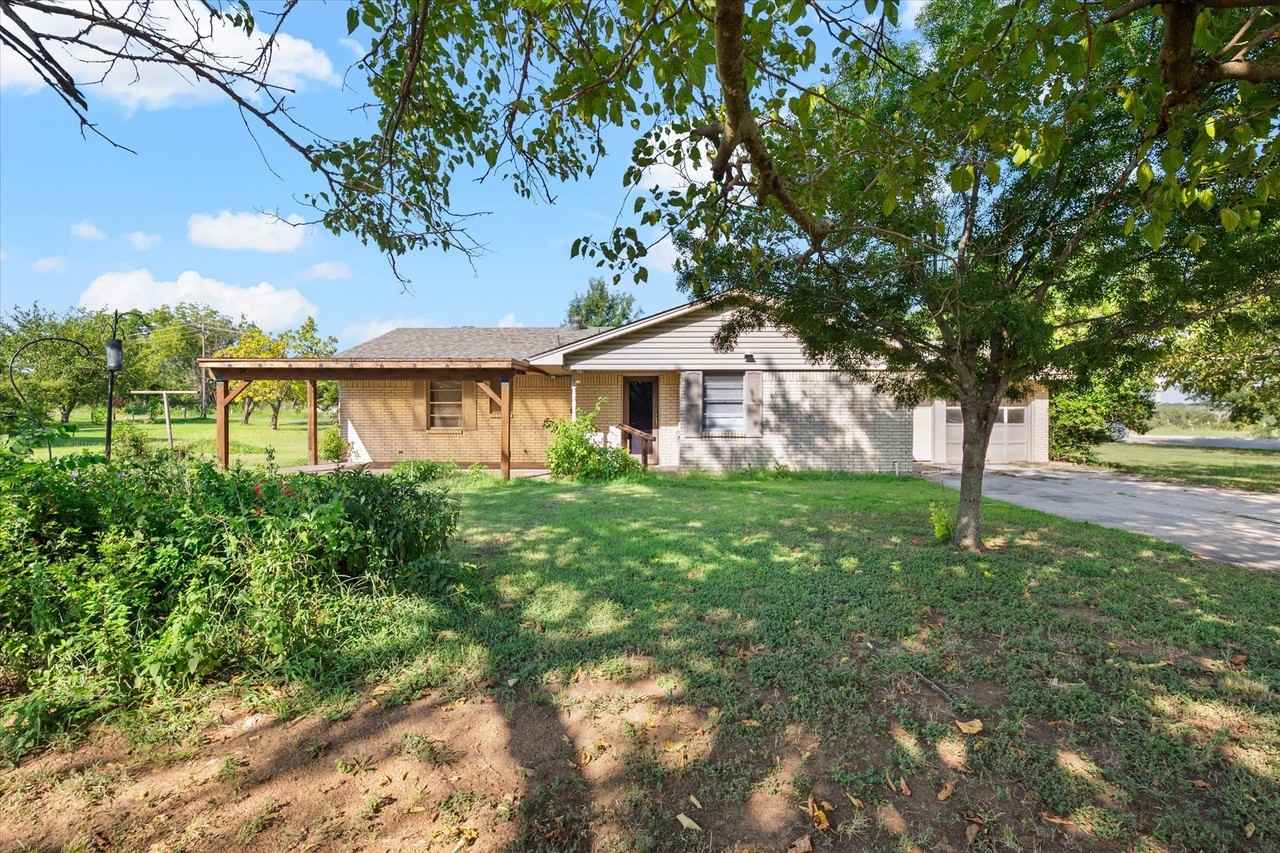 2920 County Road 531 - Photo 6 of 40