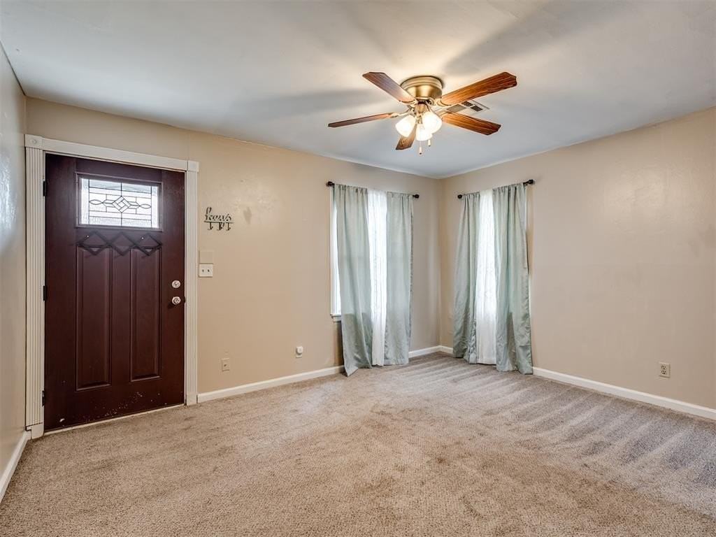 211 W Dale St - Photo 6 of 38