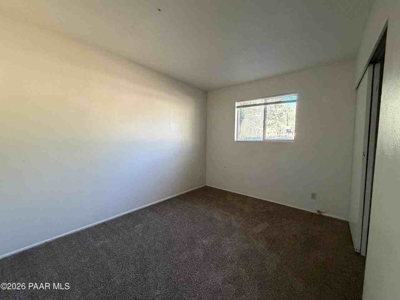 1801 W Thumb Butte Rd - Photo 7 of 17