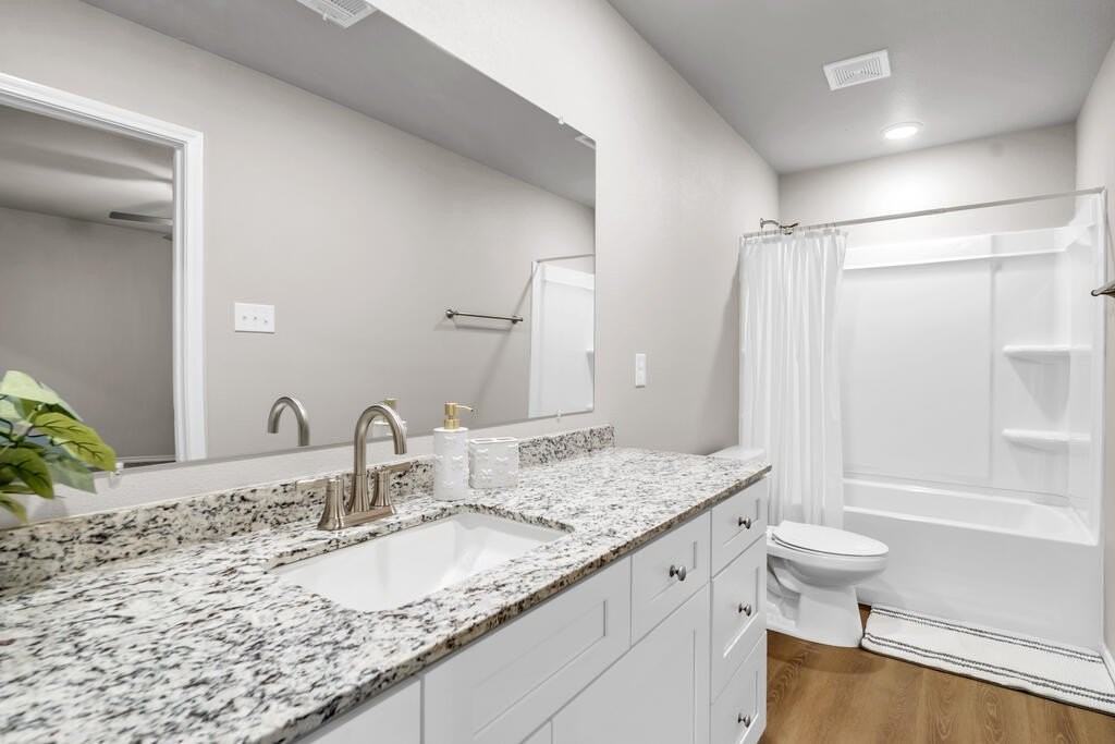 8341 E County Road 111 - Photo 3 of 19