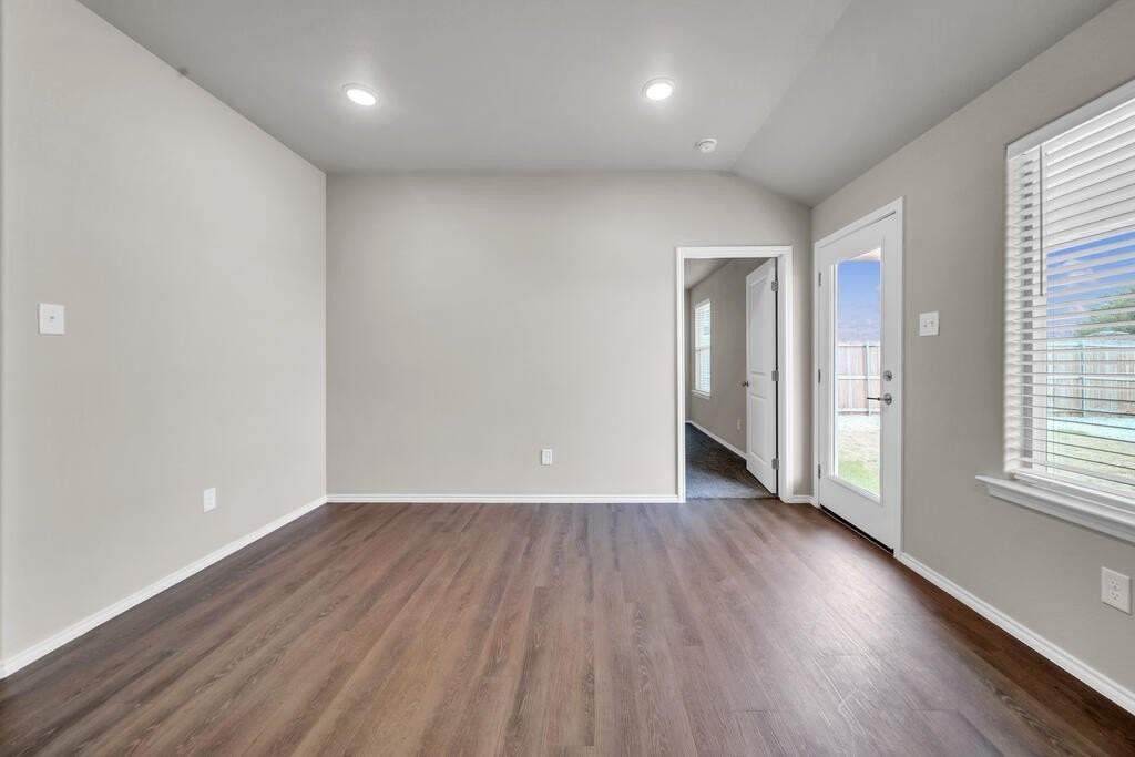 8341 E County Road 111 - Photo 6 of 19