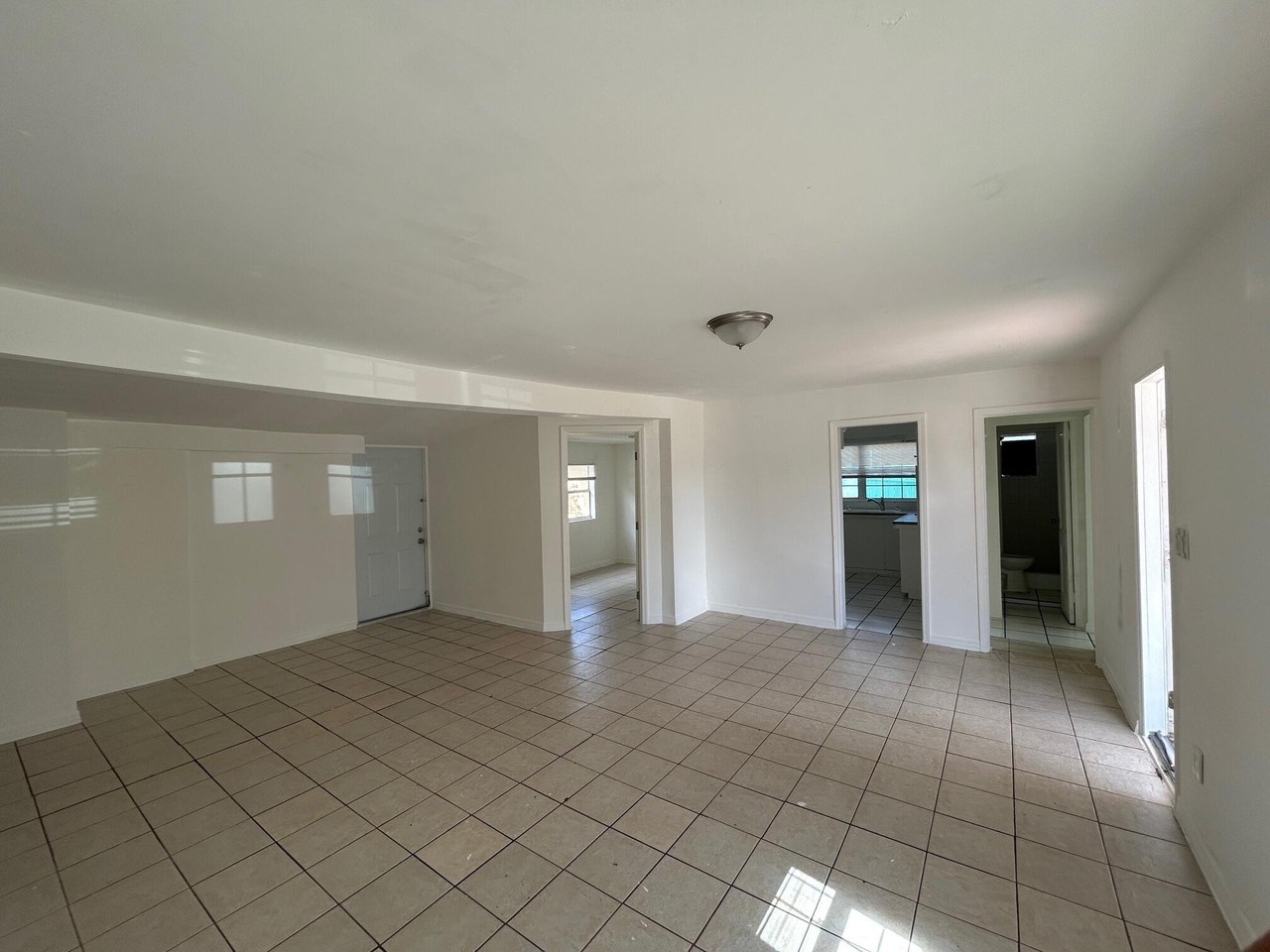 4547 Se Binnacle Way #5 - Photo 3 of 8