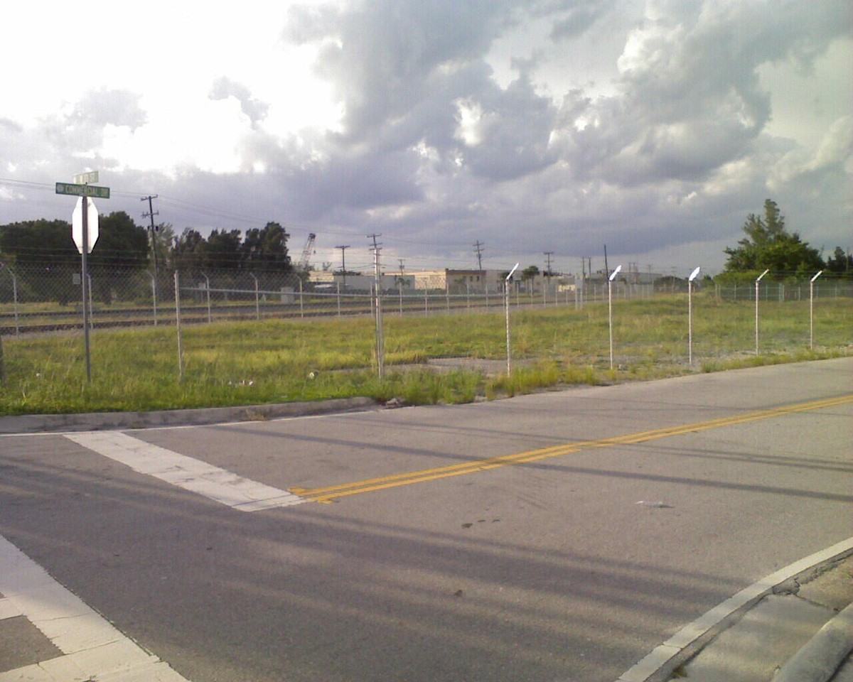 500 W 13th St - Photo 3 of 8